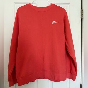 Nike men’s size large, unisex crew neck sweatshirt.